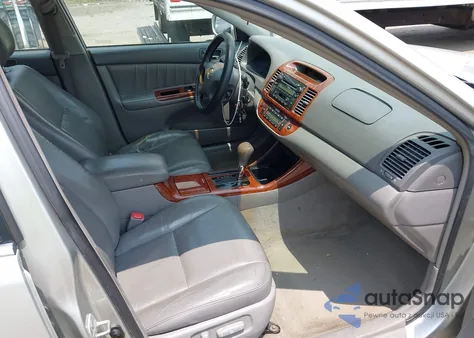 2004 Toyota Camry Xle из США, поврежденный, VIN 4T1BE30K74U917735